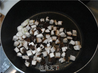 麻香香菇鸡腿丁的做法步骤：16