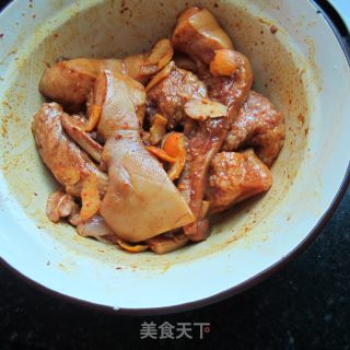 烟熏酱香孜然猪脸皮肉的做法步骤：7