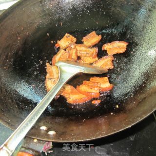 萝卜干炒东坡肉的做法步骤：4
