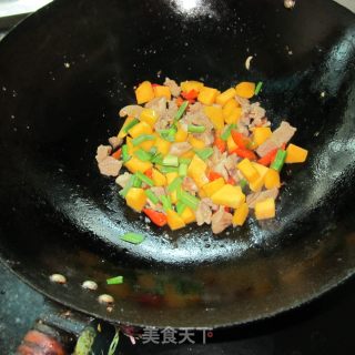 南瓜肉丁的做法步骤：6