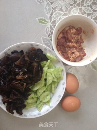 木须肉的做法步骤：1