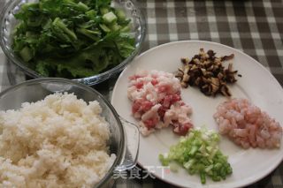 芥菜炒饭的做法步骤：1