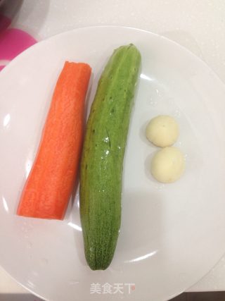 麻酱凉面的做法步骤：1