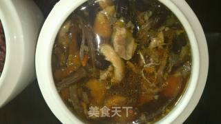 茶树菇鸡汤的做法步骤：2