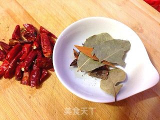 红烧猪蹄的做法步骤：4