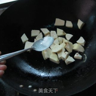 鸡蛋红薯丁的做法步骤：5