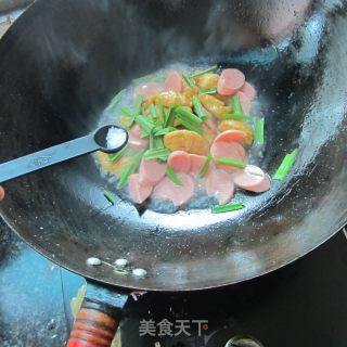 油豆腐炒火腿的做法步骤：7