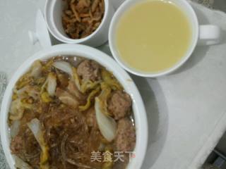 白菜肉丸粉丝煲的做法步骤：11