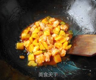 菠萝虾球的做法步骤：7