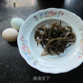海带丝炒蛋的做法步骤：1