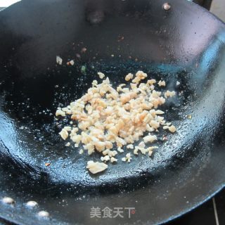 花生米肉末炒干萝卜的做法步骤：4