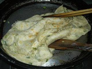 鸡油香葱饼的做法步骤：11