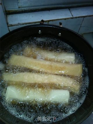 豆皮肉卷的做法步骤：11