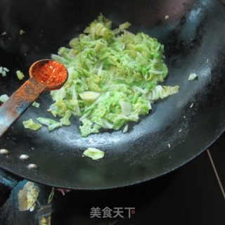 娃娃菜煎蛋的做法步骤：4