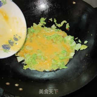 娃娃菜煎蛋的做法步骤：5