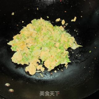 娃娃菜煎蛋的做法步骤：6
