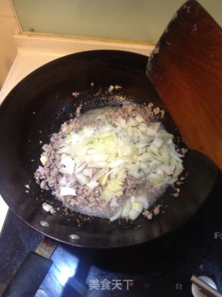 肉酱螺旋面的做法步骤：8