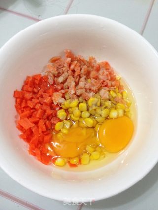 洋葱圈田园鸡蛋饼的做法步骤：2
