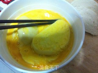 煎馒头片的做法步骤：2