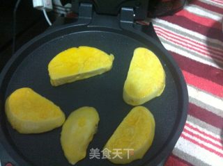 煎馒头片的做法步骤：3