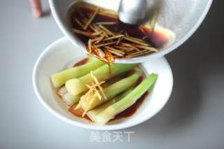 白灼芥蓝的做法步骤：2