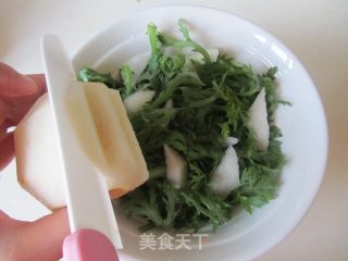 火腿茼蒿水果酸奶沙拉的做法步骤：3