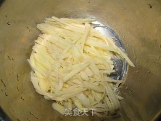 香煎什锦土豆饼的做法步骤：2