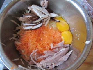 香煎什锦土豆饼的做法步骤：7