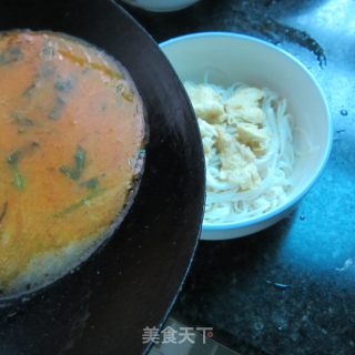 鱼汤鸡蛋面的做法步骤：6