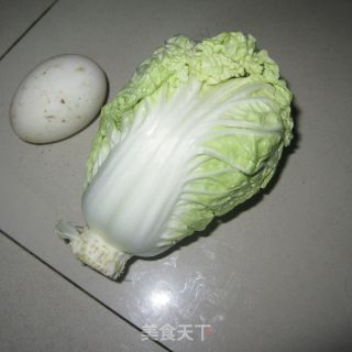 鸡蛋烧白菜的做法步骤：1