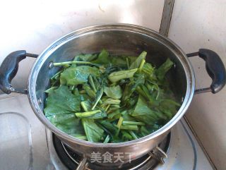 菠菜炒鸡蛋的做法步骤：4