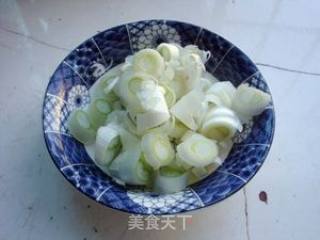 青豆豉炒豆腐干的做法步骤：2