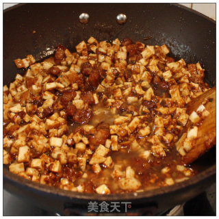 中国人餐桌上的家常美味-----杏鲍菇炸酱面的做法步骤：9