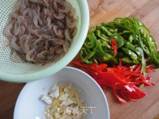 家常河虾的做法步骤：2
