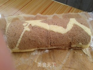 童话世界里的——长颈鹿蛋糕卷的做法步骤：8