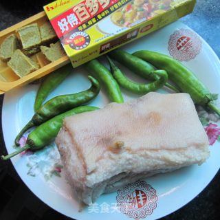 咖喱粟子烧肉的做法步骤：1