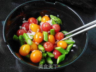 芦笋圣女果暖食沙拉的做法步骤：7