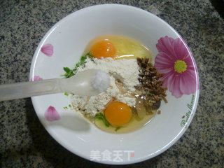 菜心茶树菇鸡蛋饼的做法步骤：6