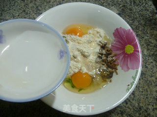 菜心茶树菇鸡蛋饼的做法步骤：7