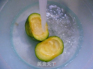 五花肉炒嫩南瓜的做法步骤：2