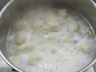 鹅蛋韭菜饺的做法步骤：11
