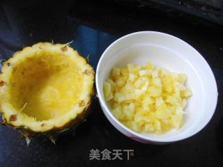 菠萝炒饭的做法步骤：4