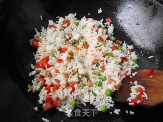 菠萝炒饭的做法步骤：7