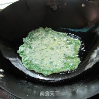 芹菜煎饼的做法步骤：8