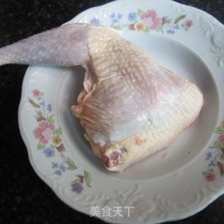 孜然鸡丁的做法步骤：1
