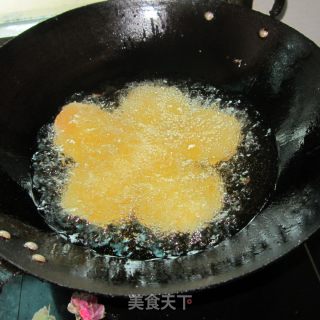 炸南瓜丝饼的做法步骤：6