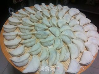 鲜蘑猪肉水饺的做法步骤：17