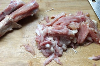 快乐DIY——鸡肉披萨的做法步骤：2