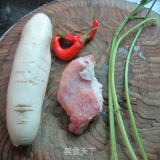 白萝卜丝炒肉的做法步骤：1