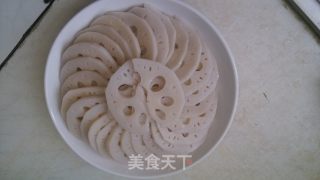 酸辣藕片-湖北人爱吃的藕的做法步骤：5